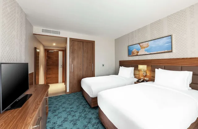 جناح بسريرين كينج بغرفتي نوم، DoubleTree by Hilton – Dubai, Al Jadaf 1/5