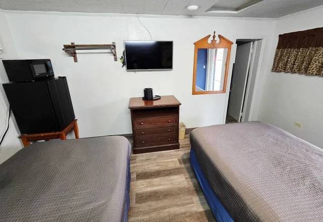 2 Full Beds Non-Smoking، Chek Inn Motel Rockingham NC 2/5