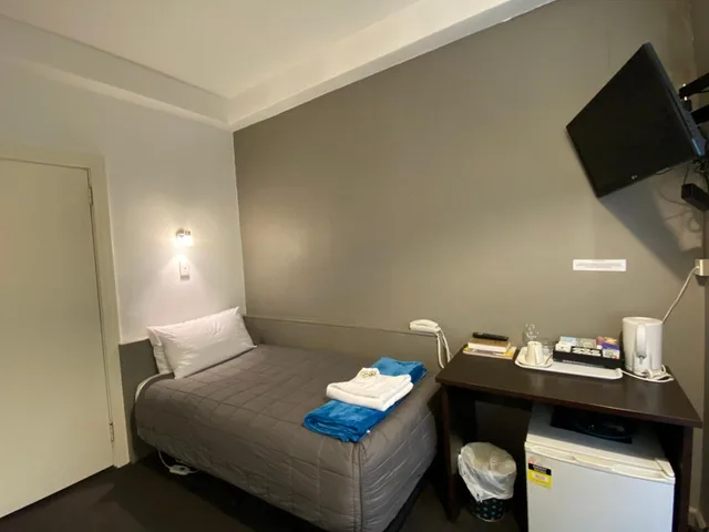 غرفة مفردة، Law Courts Hotel 5/10