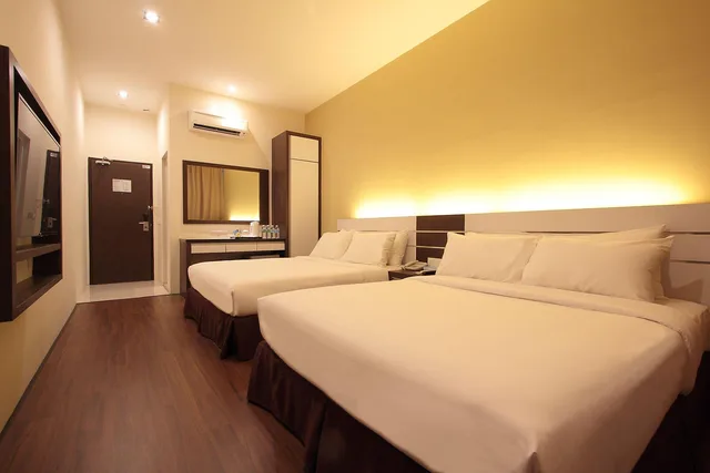 غرفة ديلوكس عائلية بسريرين مزدوجين، Skytree Hotel 1/2