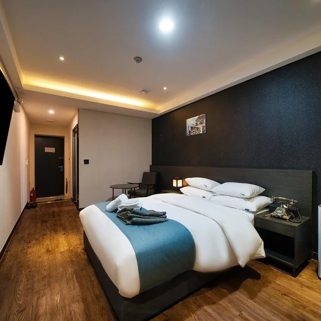 غرفة ديلوكس بسرير مزدوج، Suwon Dono1796 Hotel 5/10