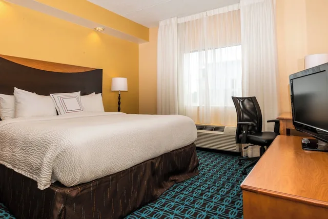 Suite, King Bed, Sofa, Fairfield Inn Suites By Marriott Nashville Opryland 1/1