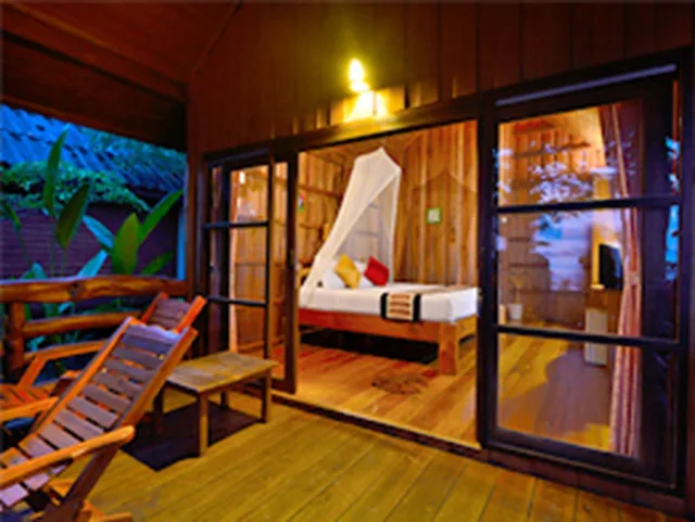كوخ سوبيريور، Thiw Son Beach Resort 1/1