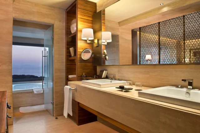Deluxe, Land View، D Maris Bay 10/10