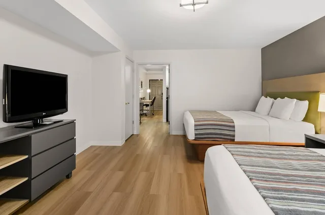 جناح بسريرين كوين بغرفة نوم واحدة، Country Inn Suites By Radisson Roanoke Va 5/10