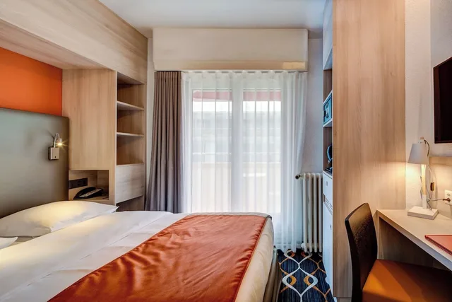 غرفة كلاسيكية بسرير كوين، Eden Hotel 3/8