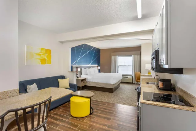 1 Bedroom, Efficiency, Suite, Sofa، Comfort Suites East Brunswick - South River 2/7