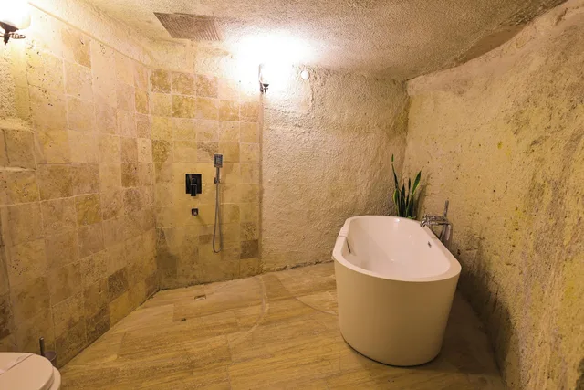 Cave, Terrace، Ortahisar Cave Hotel 2/2