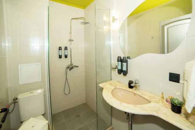 غرفة سوبيريور بسرير كوين، Maria Luisa Hotel 4/5