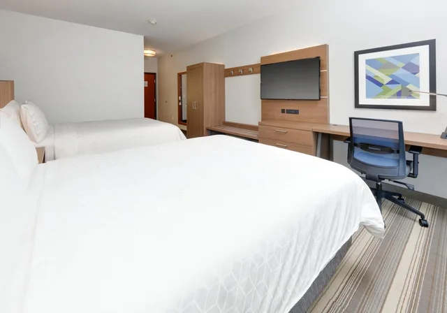 غرفة بسريرين كوين لذوي الإعاقة، Holiday Inn Express Hotel And Suites Denton Unt Twu 1/3