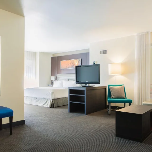 Aloft, Suite, King Bed, Sofa، Aloft Silicon Valley 3/3