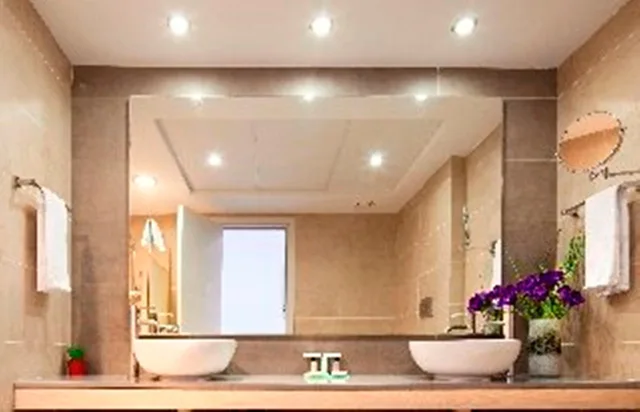 جناح سوبيريور بإطلالة على البحر بغرفة نوم واحدة، Capital Coast Resort & Spa 1/1