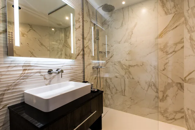 Space, Triple، NYX Hotel Bilbao by Leonardo Hotels 3/3