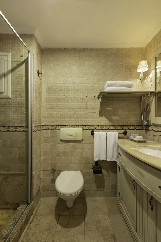 Deluxe, Studio, Suite, Queen Bed, Garden View, Alacati Beach Resort 2/2