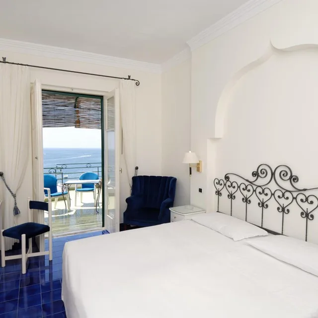 غرفة سوبيريور بسرير مزدوج، Hotel Aurora Amalfi 1/5
