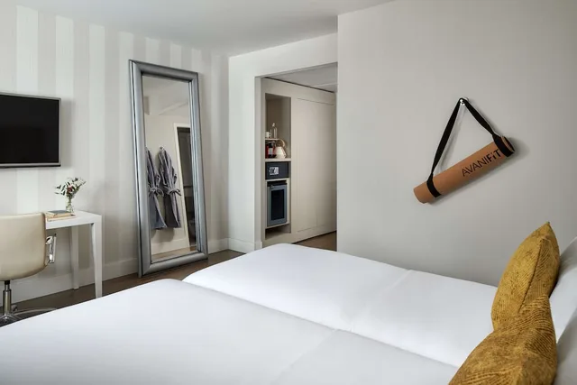 غرفة قياسية بسريرين منفصلين، Avani Frankfurt City Hotel 1/3
