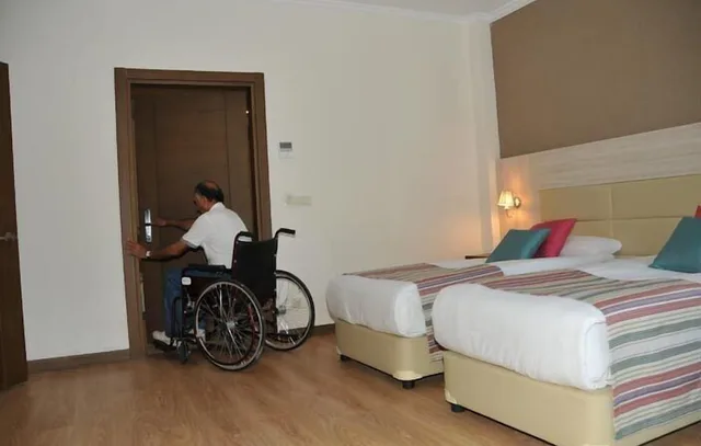 غرفة قياسية بسريرين منفصلين بإطلالة على المدينة، SIDE PRENSES RESORT HOTEL AND SPA 3/5