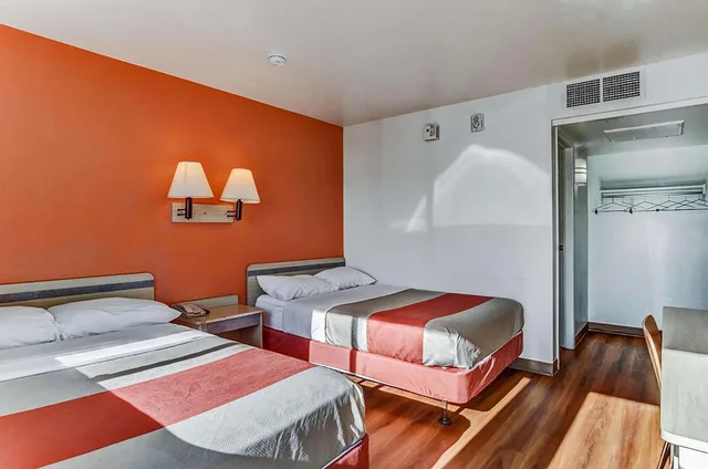 غرفة رباعية، Motel6 Fort Collins, CO 5/10