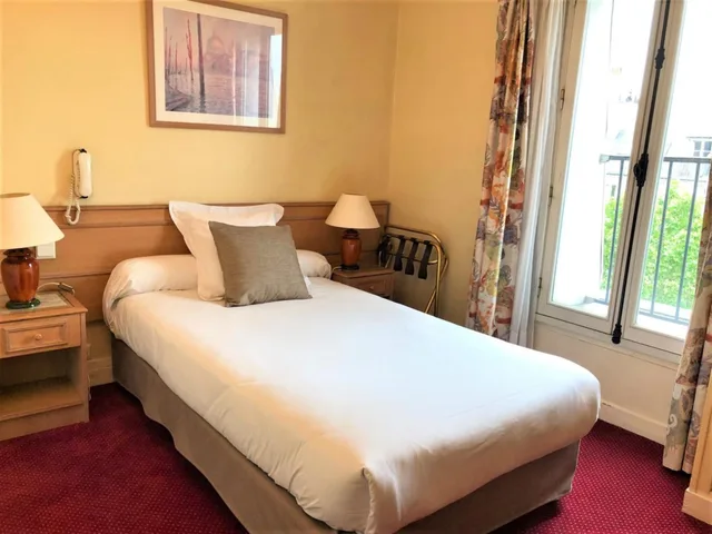 غرفة مفردة، HOTEL DE SUEZ 8/10