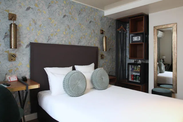 غرفة مفردة بسرير مزدوج، Hotel Moris 2/3