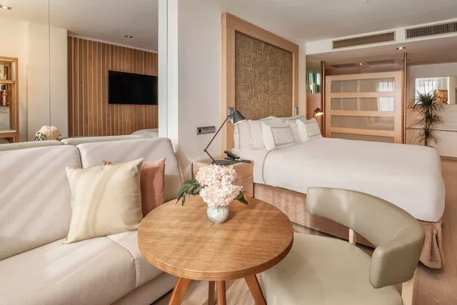 Grand, the Level, Premium, King Bed، Melia Madrid Princesa Hotel 9/10