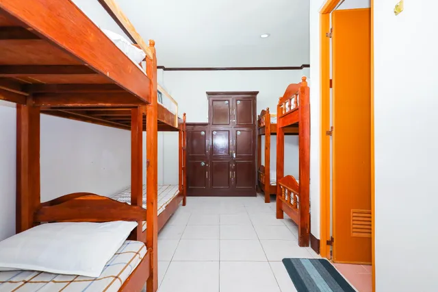 سكن مشترك مختلط بثمانية أسرّة، Mayon Backpackers Hostel 2/2