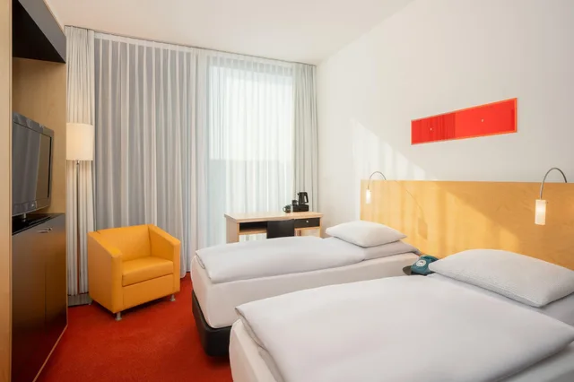 غرفة قياسية بسريرين منفصلين، Innside By Melia Dusseldorf Seestern 6/9