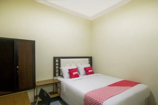Deluxe, Double Bed, OYO 3354 Homia Residence 5/6