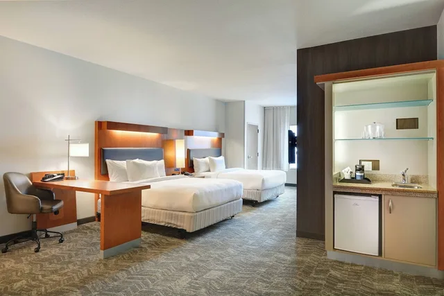 Suite, 2 Queen Beds, Trundle Bed, Track View، Springhill Suites Shreveport-Bossier City/Louisiana Downs 1/2
