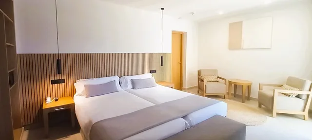 Suite, Apartment, Twin Beds, Pool View, 2 Sofa, Balcony، Hotel Eu Bahia Pollensa 2/6