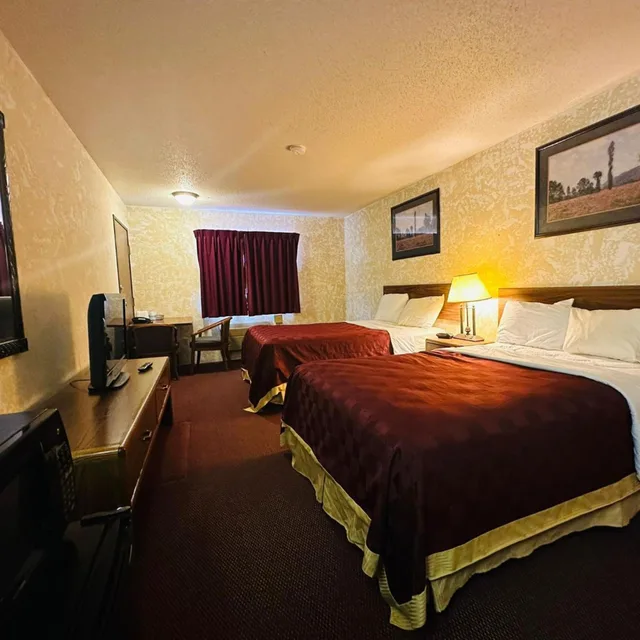 غرفة بسرير كوين، Howard Johnson By Wyndham West Fargo 1/1