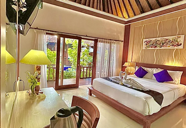 كوخ سوبيريور، Wait Garden Cottage 2/2