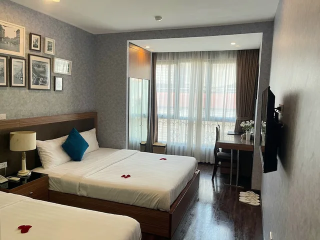 غرفة ديلوكس بسريرين منفصلين بإطلالة على المدينة، Golden Moon Suite Hotel 1/5
