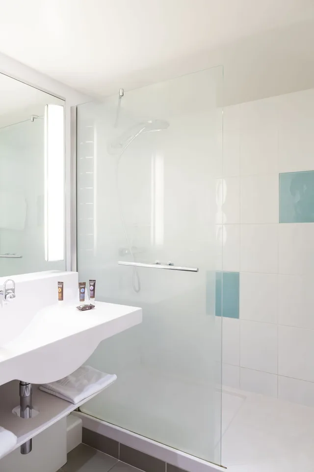 غرفة عائلية بسرير مزدوج مع أريكة، Novotel Athenes 6/9