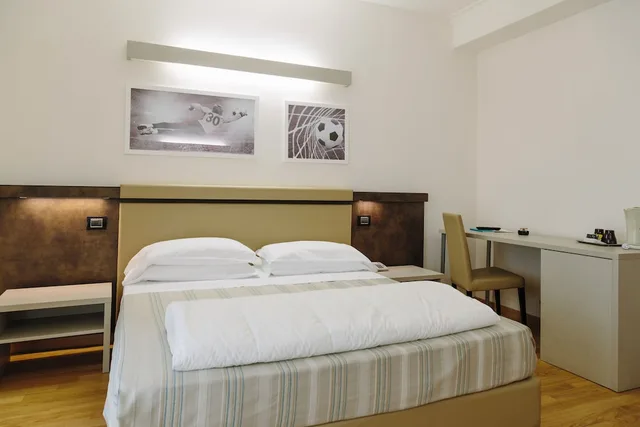 غرفة مفردة بسرير كوين، Hotel Sporting 4/5