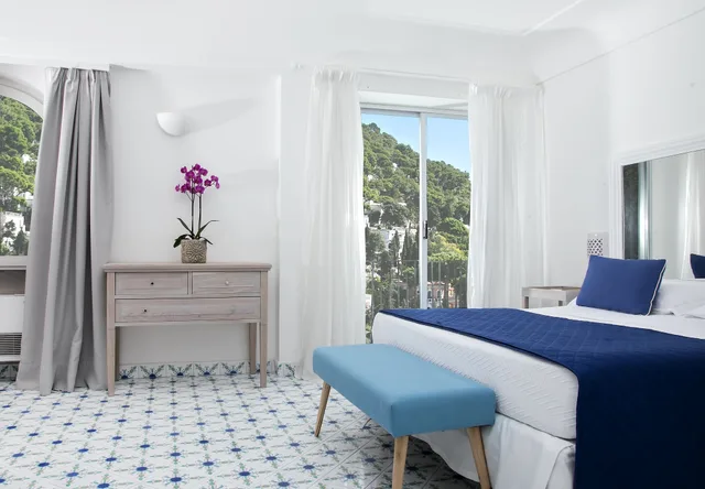 جناح سوبيريور بسريرين كينج بإطلالة على البحر بغرفتي نوم، Hotel Mamela 5/10
