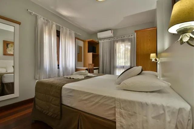 غرفة بسرير مزدوج، Hotel Pequeno Bosque 1/3