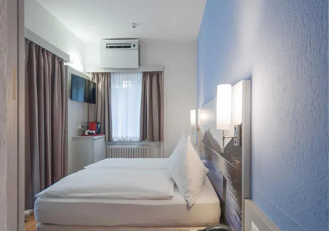 غرفة كومفورت بسرير مزدوج بشرفة، Acquarello Swiss Quality Hotel 3/3