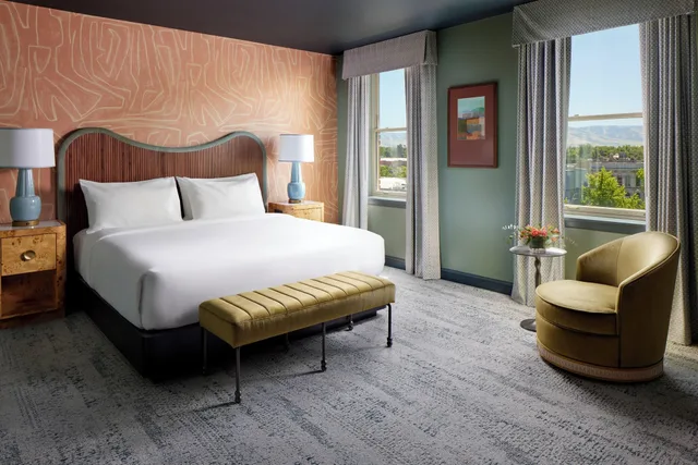 Suite, King Bed, The Marcus Whitman Hotel And Conference Center 1/2