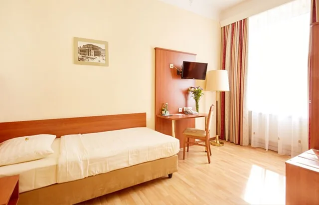 غرفة مفردة بإطلالة على الفناء، Mozart Hotel 1/1