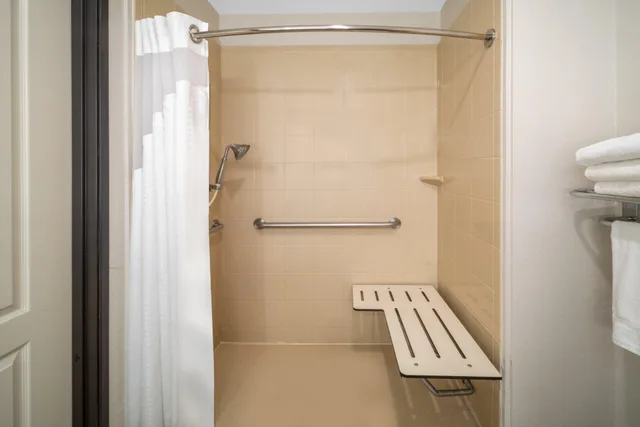 Room, 2 Queen Beds, Accessible, Holiday Inn Express & Suites Dallas East - Fair Park 3/4