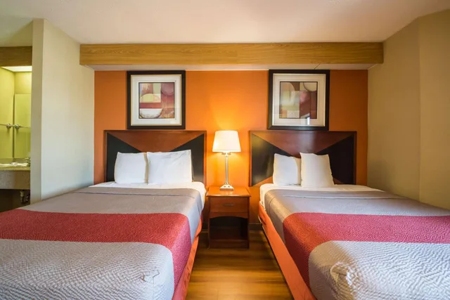 غرفة رباعية، Motel6 Indianapolis, IN - Airport 4/10