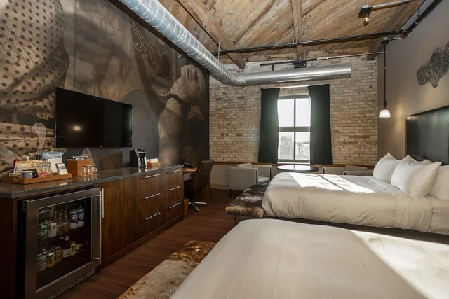 غرفة بريميوم بسريرين كوين بإطلالة على المدينة، The Iron Horse Hotel 4/5