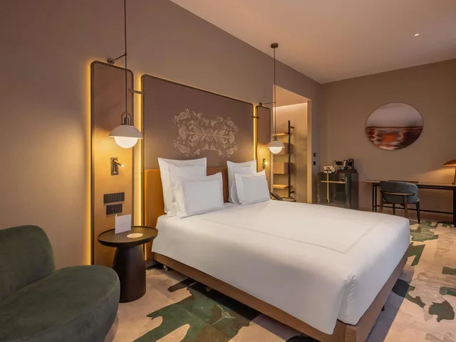 غرفة بسرير مزدوج لذوي الإعاقة، Swissotel Marianske Lazne 1/7