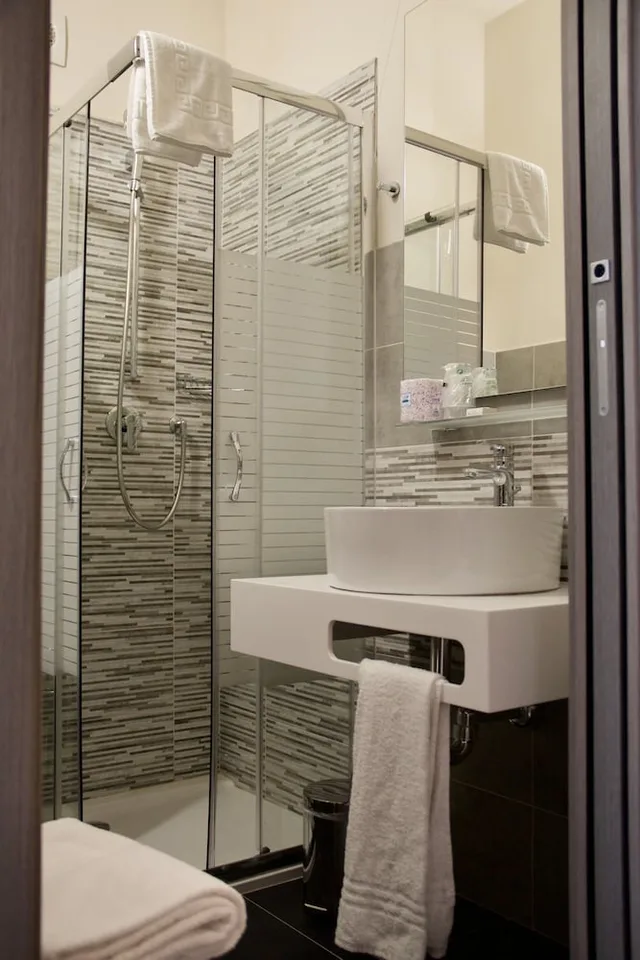 غرفة مفردة، Hotel Gran Torino 18/18