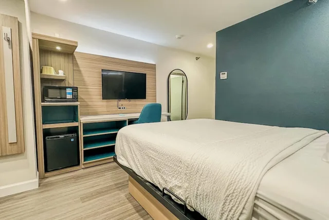 غرفة بسرير كوين، Baymont by Wyndham Henrietta/Rochester 4/10