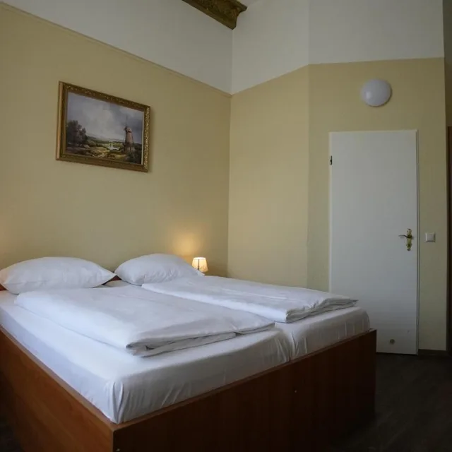 غرفة ثلاثية، Hotel Ai Koenigshof 3/10