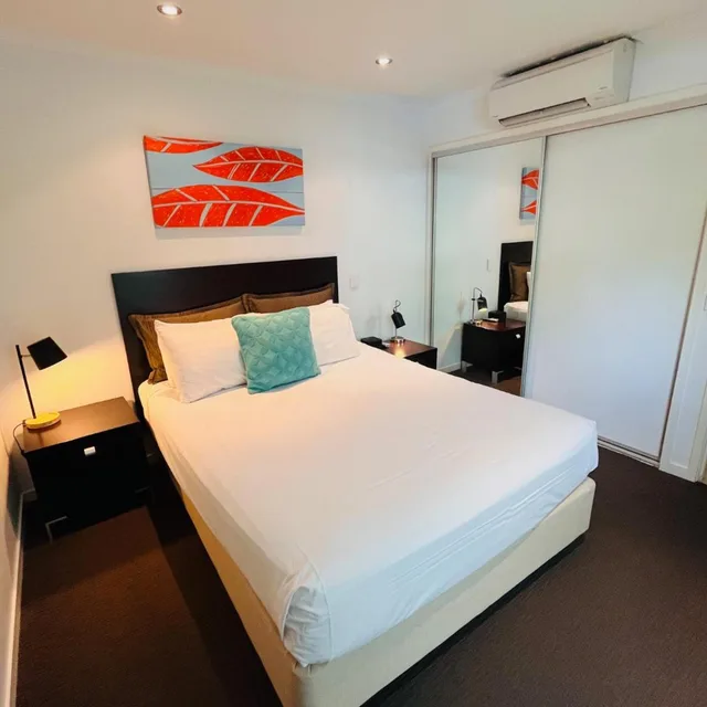 2 Bedrooms, Apartment, Water View, Hot Tub، At Marina Shores 7/10