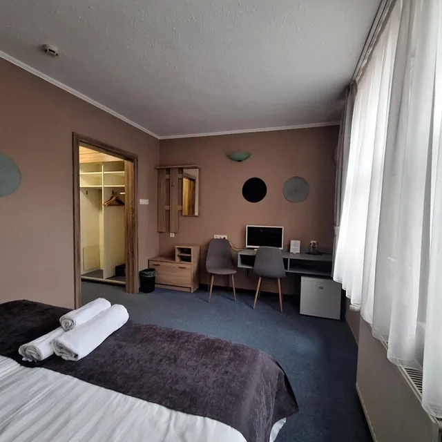 غرفة بسريرين منفصلين، Hotel Unicornis 7/10