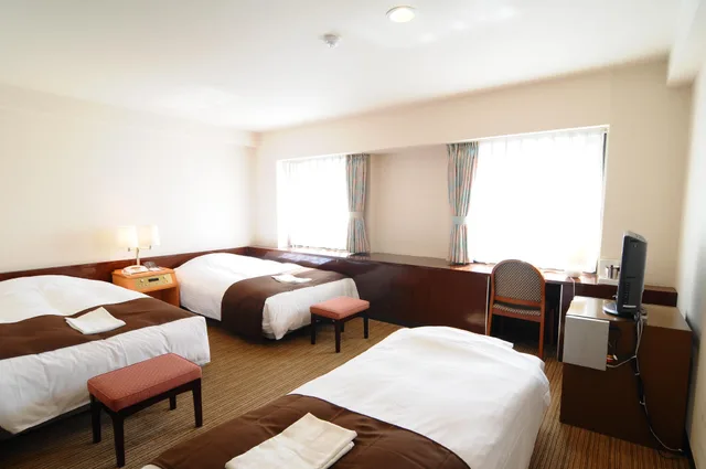 غرفة قياسية ثلاثية، NIIGATA TOEI HOTEL 1/2